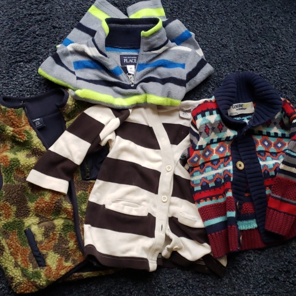 2t sweater bundle